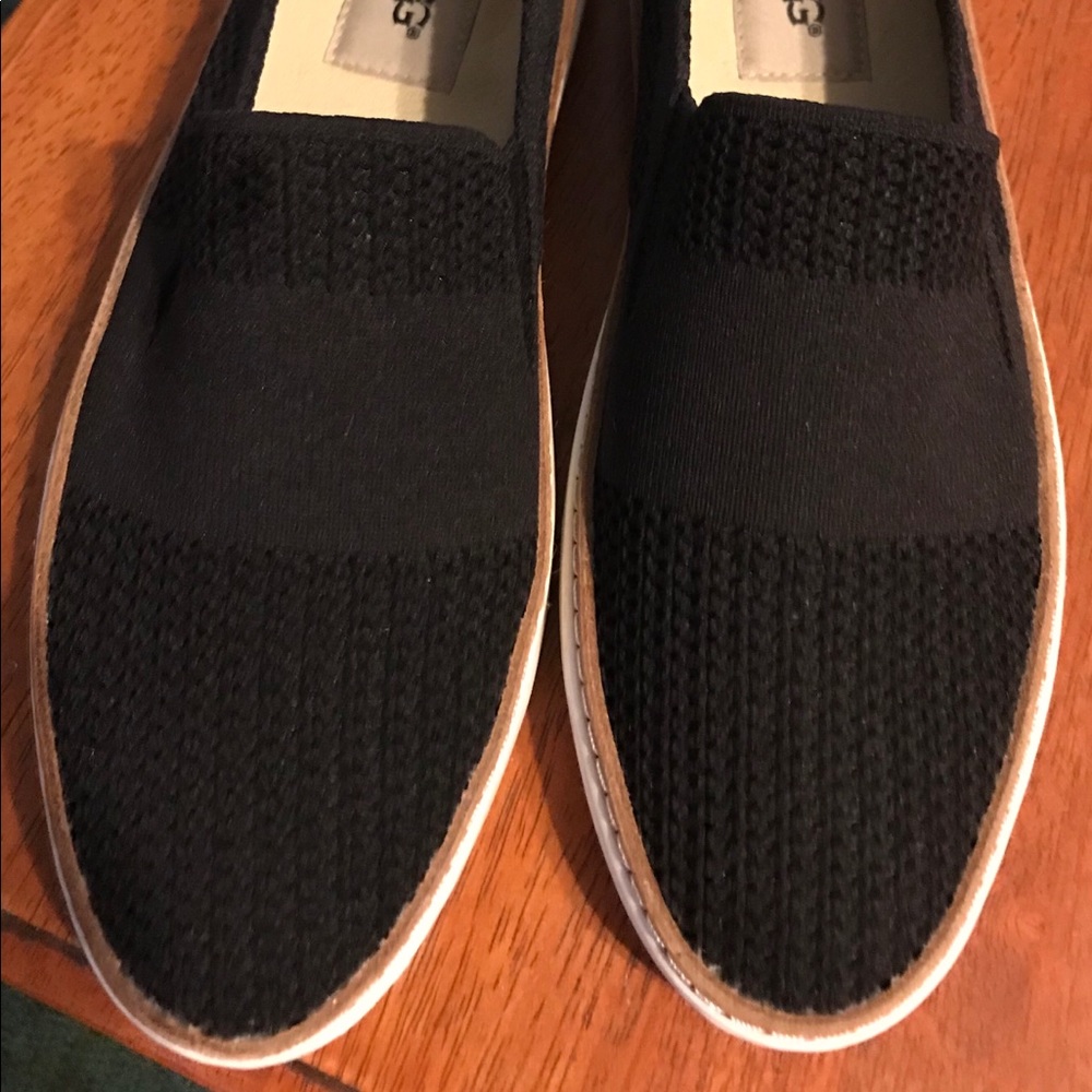 Ugg Slip on sneakers
